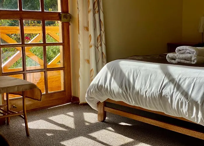 Apu Inn 3*